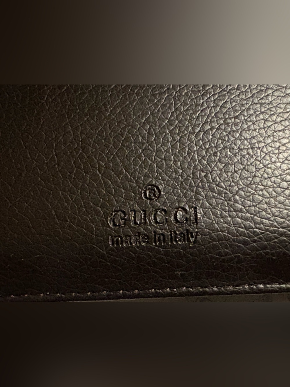 Women's Vintage Gucci Wallet - Picture 7 of 7